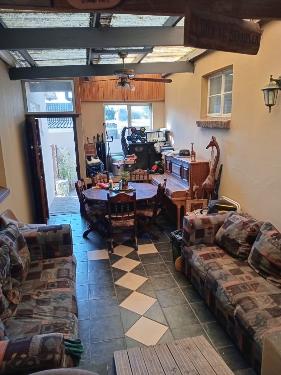 3 Bedroom Property for Sale in Amalinda Eastern Cape